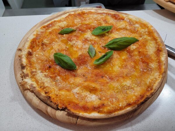 PIZZA MARGHERITA