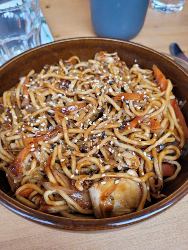 YAKISOBA ESTILO FOODIS